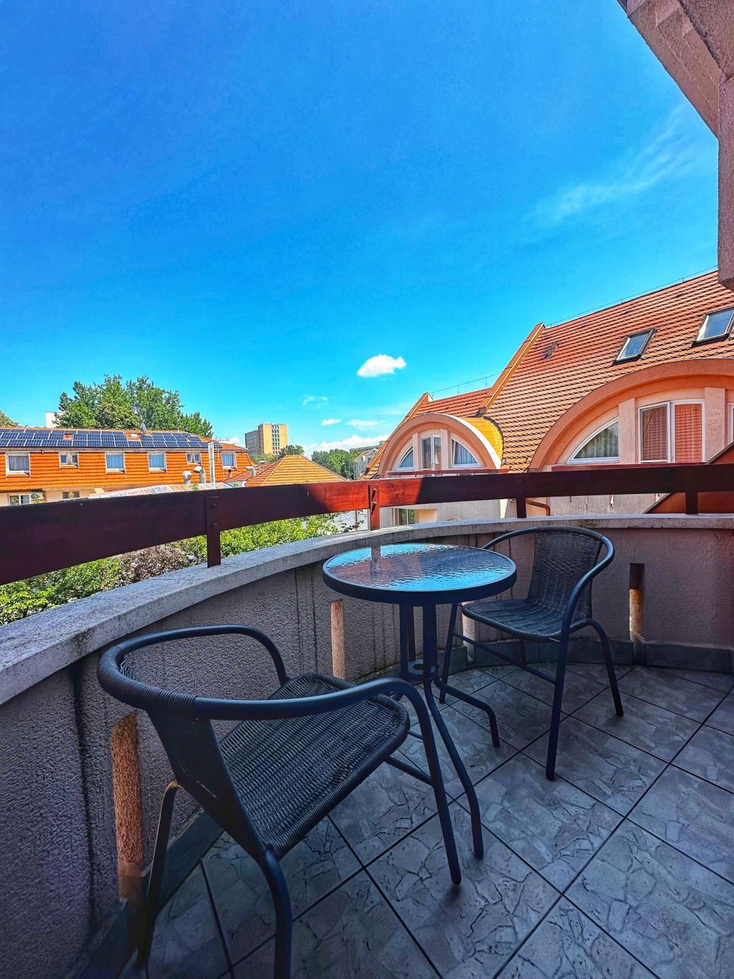 Corso Apartman ไฮจ์ดุสโซบอสโล ภายนอก รูปภาพ